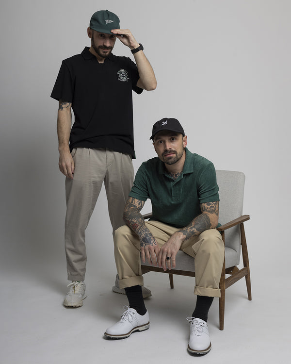 Casual golf with style, this is what we do. Commune golf offers lifestly golf apparel & headwear with high quality fabrics and focus on details, for a bold, irreverent and European-rooted statement on golf culture.