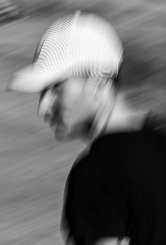 Silouhette casquette golf par commune golf - photo golf flou artistique noir et blanc prise par Perly74